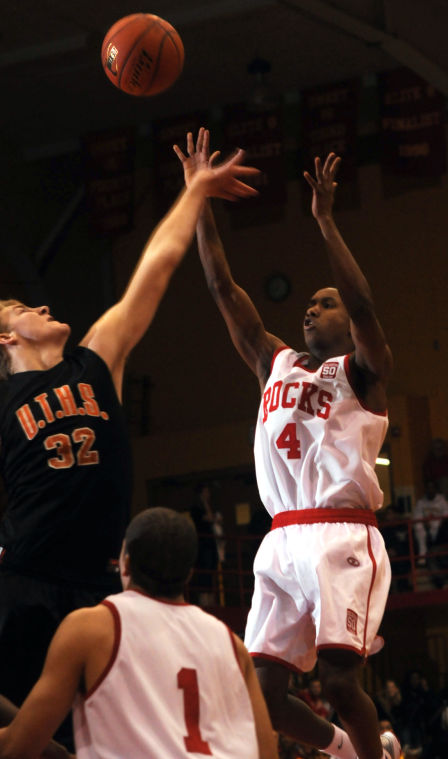 Loaded field makes for challenging RI Thanksgiving Classic